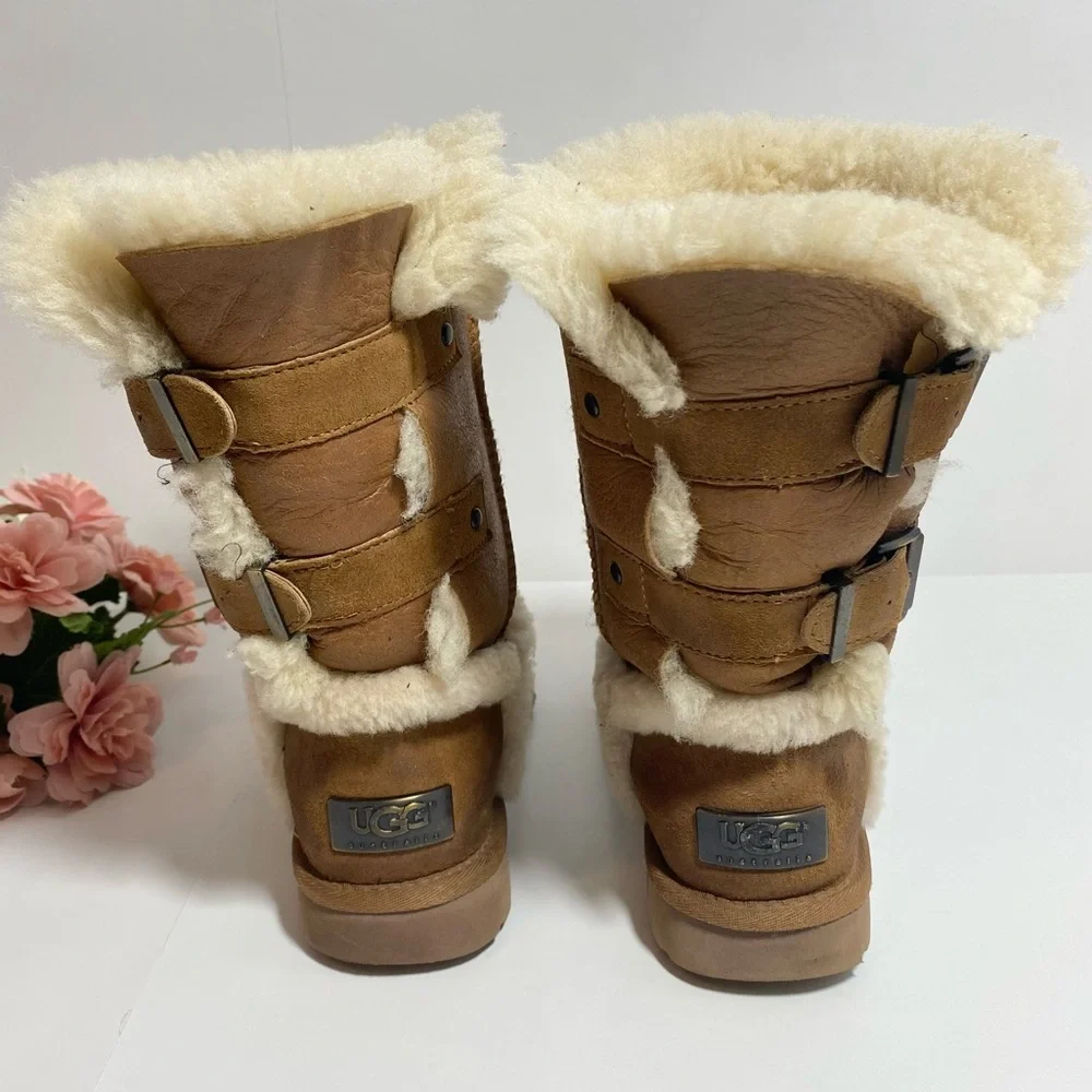 UGG Skylah Vintage Chestnut Leather Sheepskin Buckle Boots